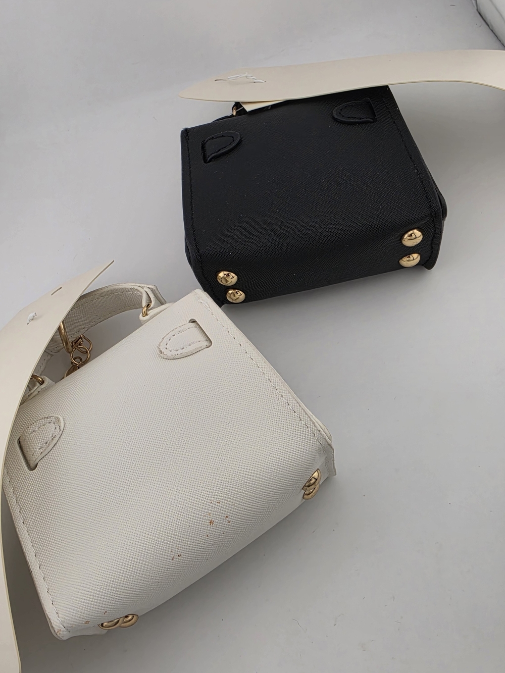 Luxury Mini Bag Charm Keychain - White Or Black - Picture 6 of 7